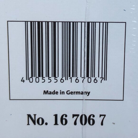 New sealed Ravensburger 2000pcs Puzzle- My Favourite Stamps | Adult Puzzles - Picture 13 of 13